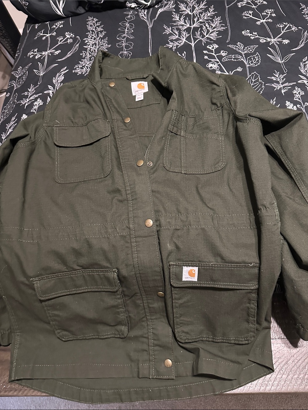 Carhartt Olive Green Field Jacket women’s with Multiple Pockets